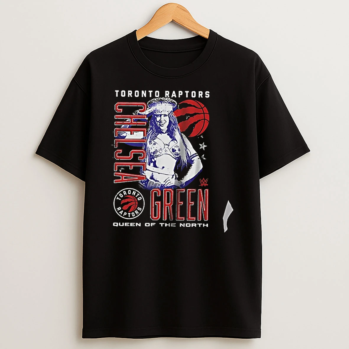 Officials Toronto Raptors Chelsea Green Queen Of The North T Shirt Sweatshirt