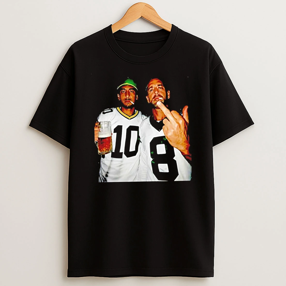Classic Jordan Love And Aaron Rodgers Green Bay Packers Nfl Football Middle Finger Smoking Beer T Shirt