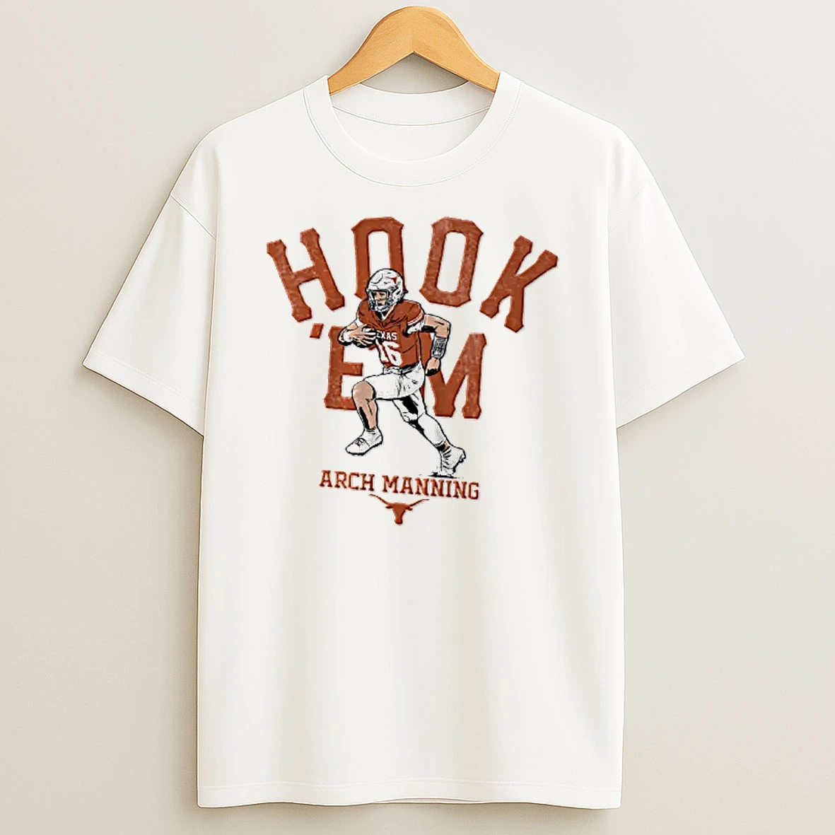Officials Texas Longhorns Ncaa Arch Manning Hook Em Quarterback Running With Ball T Shirt Sweatshirt